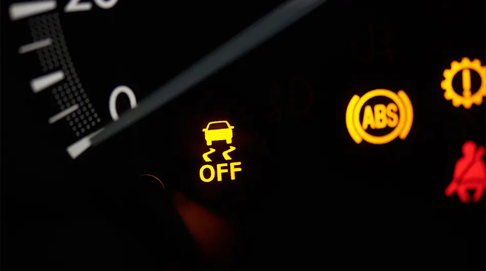 غیر فعال بودنElectronic Stability Control (ESC)