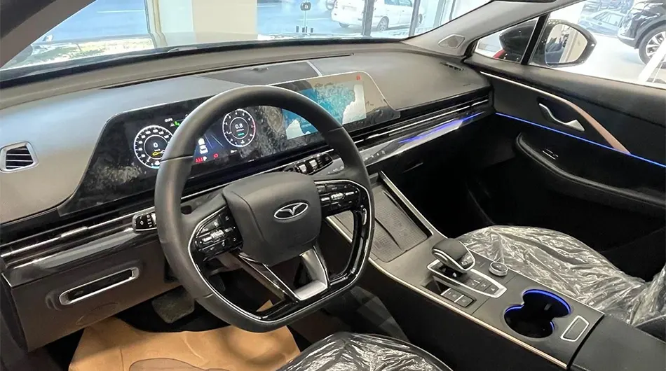 فونیکس AWD