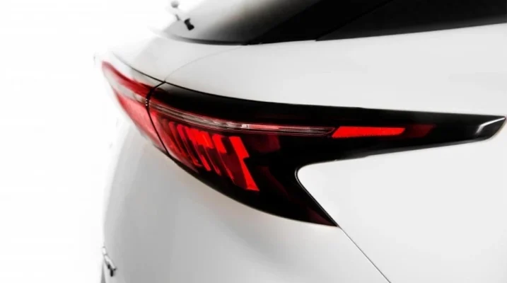 فونیکس اف ایکس AWD