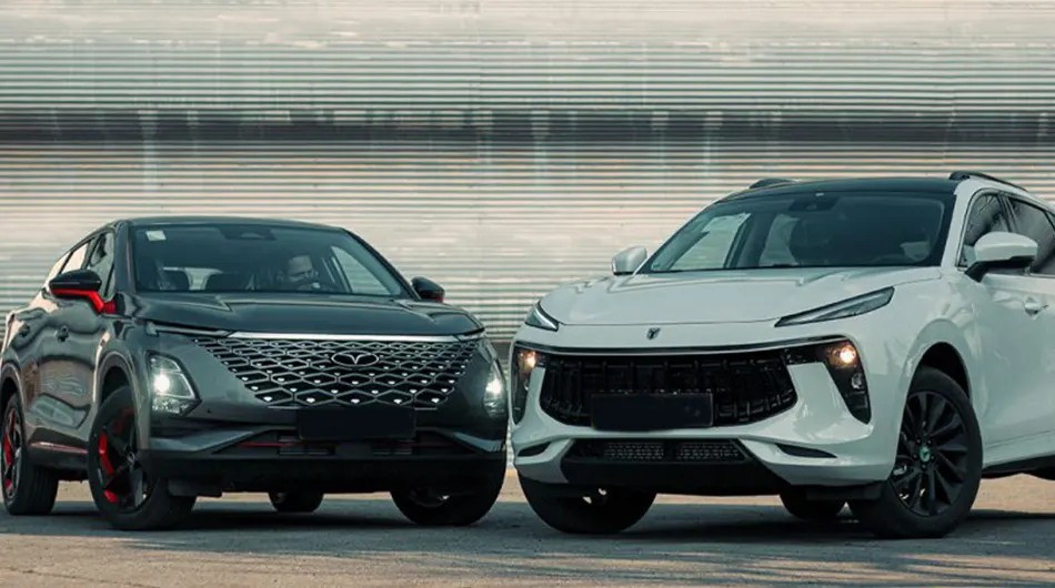 فونیکس AWD