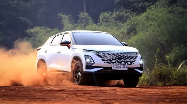فونیکس FX AWD