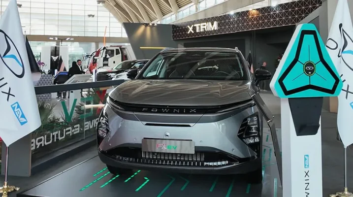 فونیکس FX EV