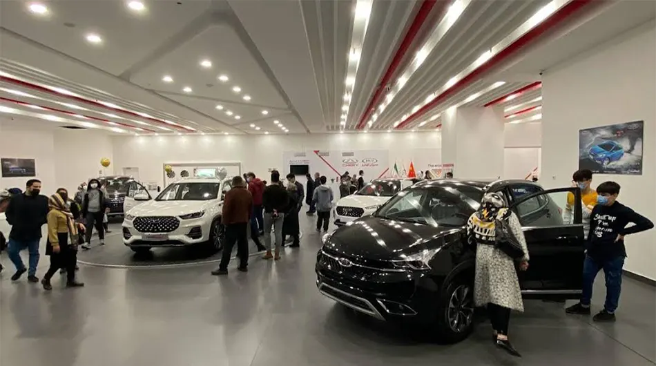 خودروهای ام وی ام و فونیکس